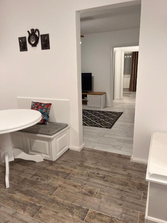 Apartament English Home 2 Camere Braşov Extérieur photo